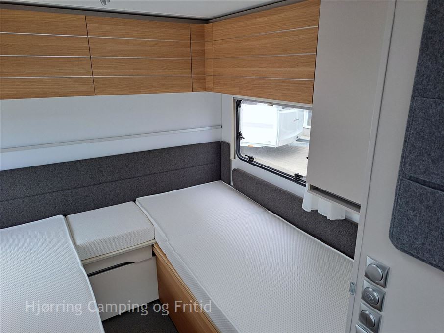 Adria Adora 542 UL
