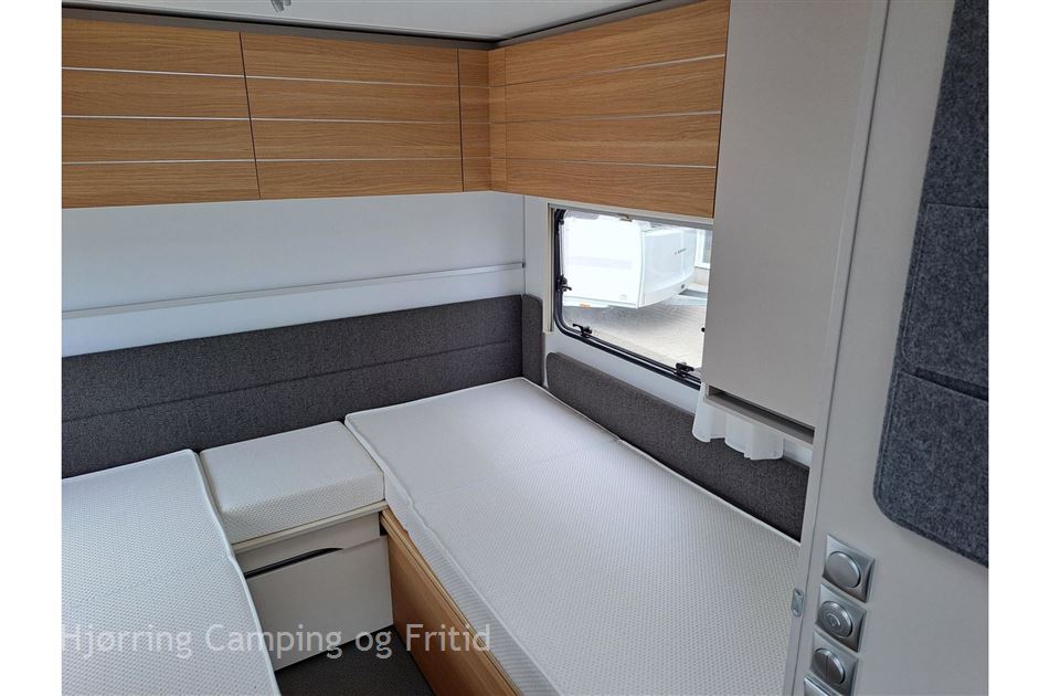 Adria Adora 542 UL