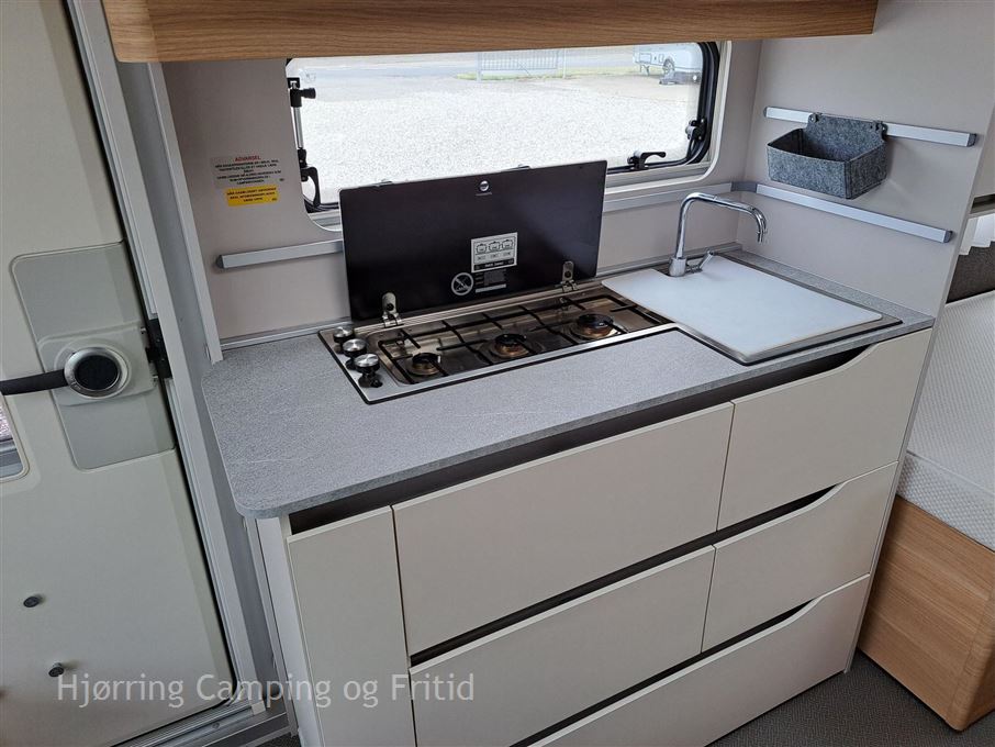 Adria Adora 542 UL