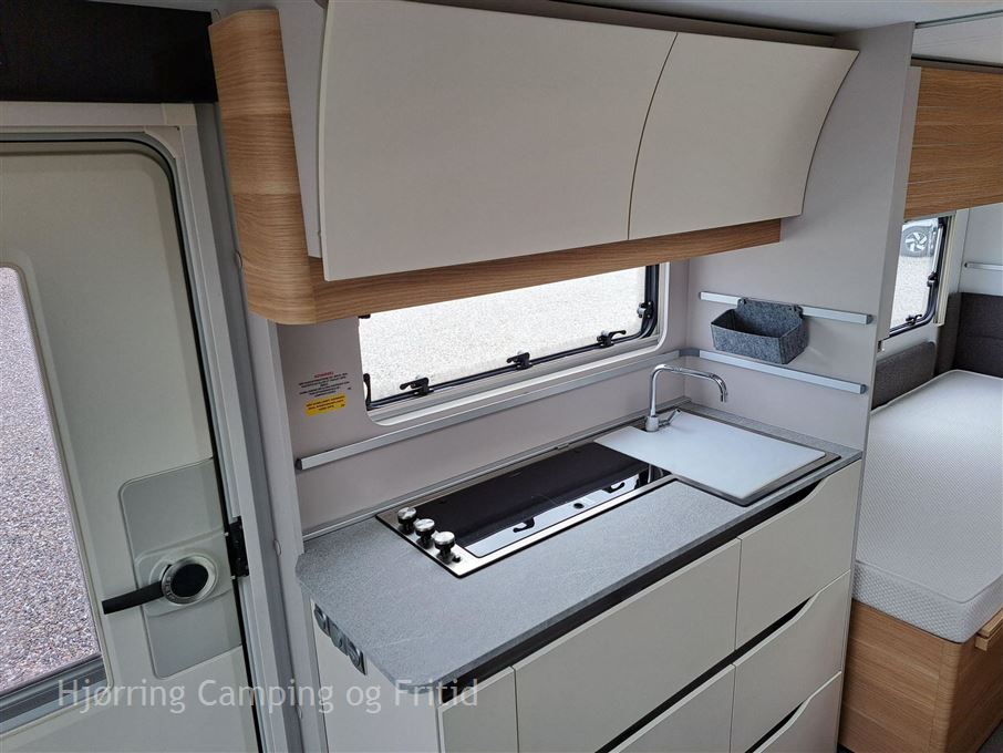 Adria Adora 542 UL