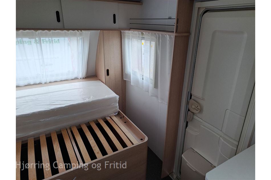 Adria Aviva 563 PT 3 køjer