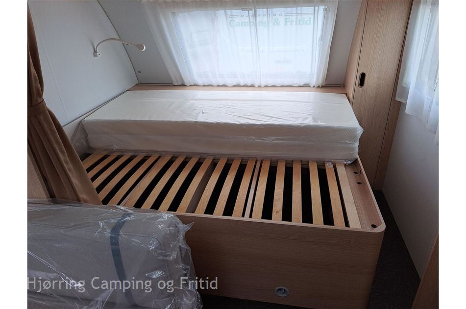 Adria Aviva 563 PT 3 køjer