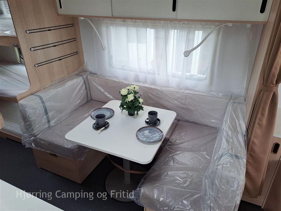 Adria Aviva 563 PT 3 køjer
