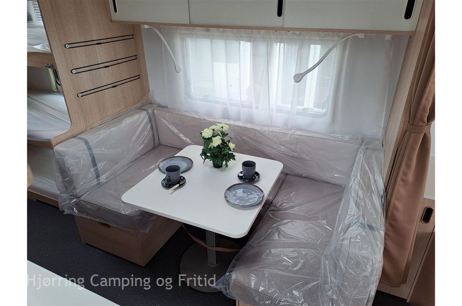 Adria Aviva 563 PT 3 køjer