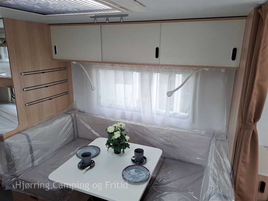 Adria Aviva 563 PT 3 køjer