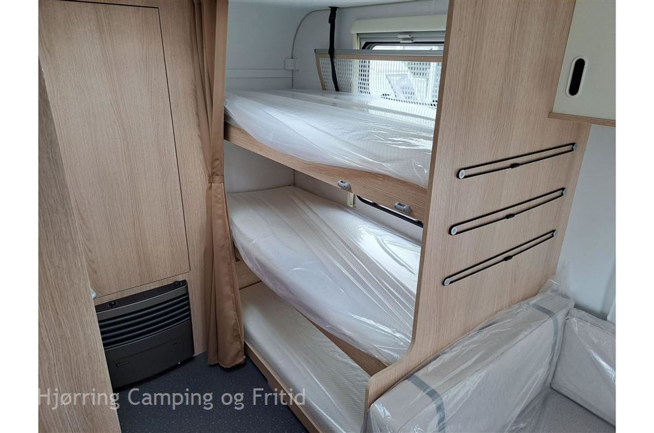 Adria Aviva 563 PT 3 køjer