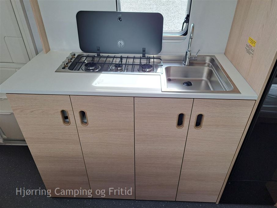 Adria Aviva 563 PT 3 køjer
