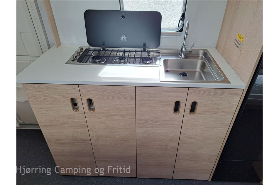 Adria Aviva 563 PT 3 køjer