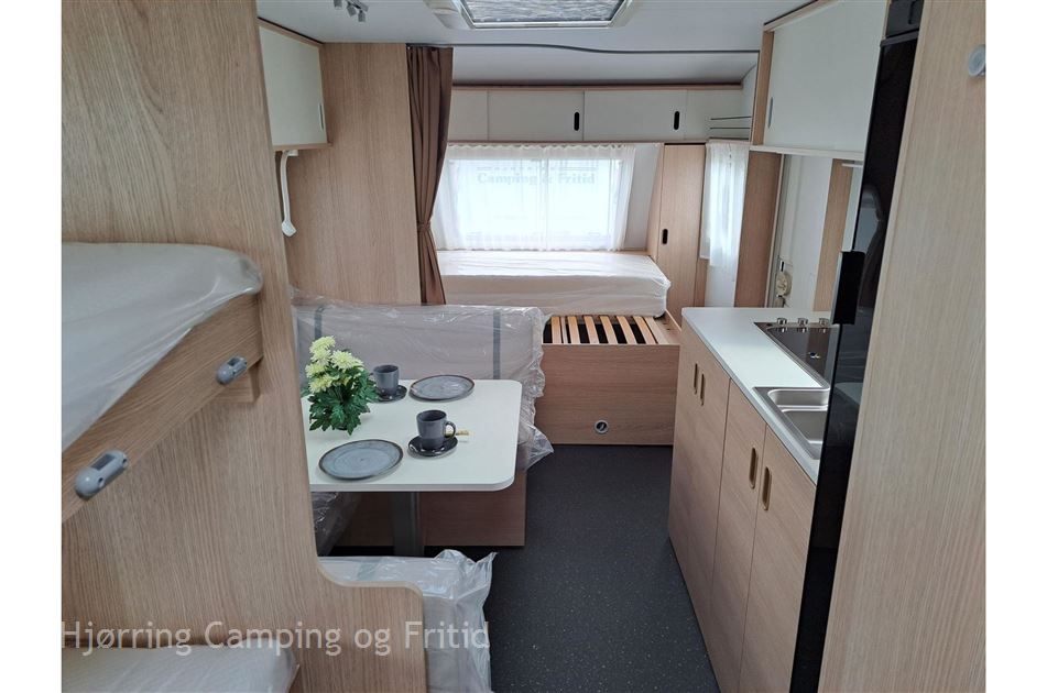 Adria Aviva 563 PT 3 køjer