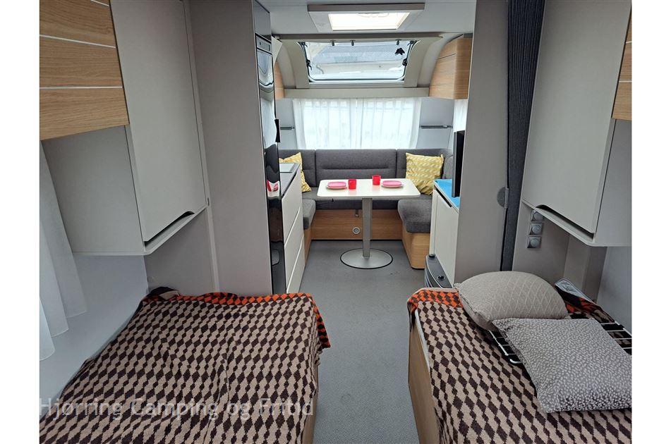 Adria Adora 572 UT