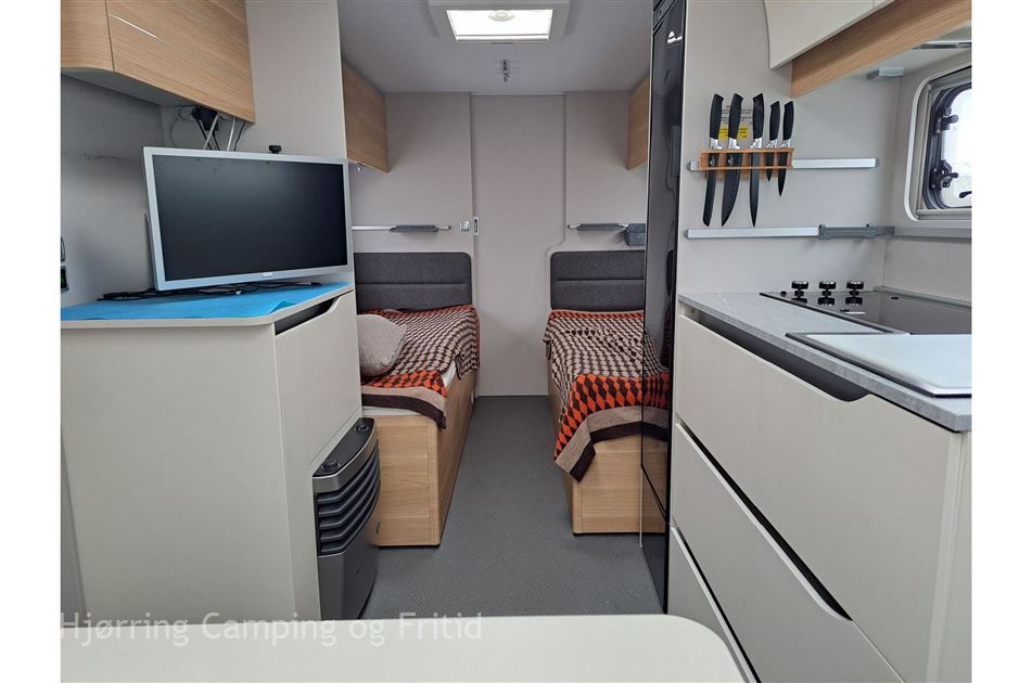 Adria Adora 572 UT