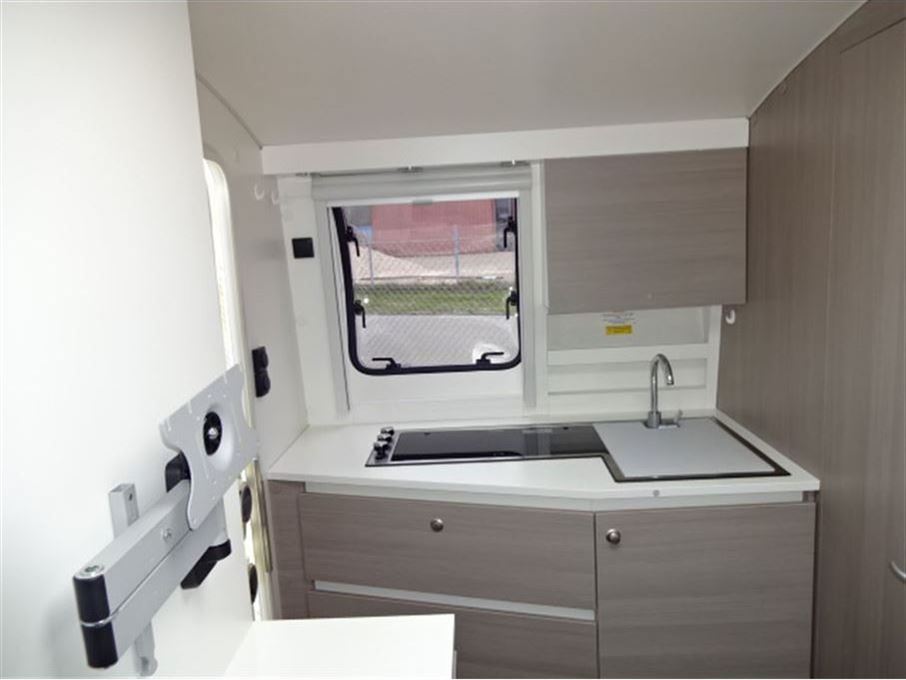 Adria Action 361 LH