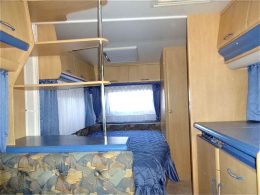 Hobby De Luxe 440