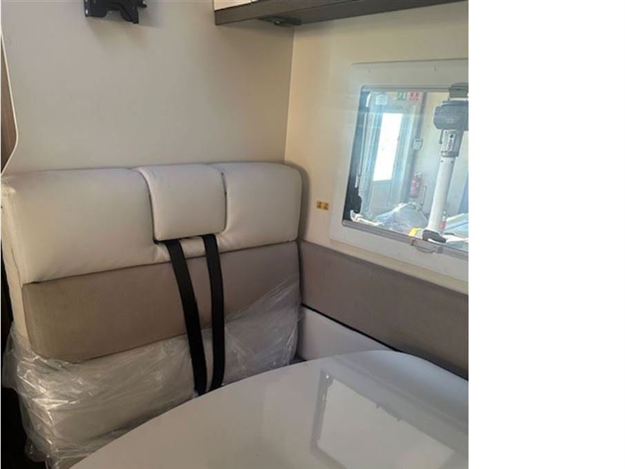 Elnagh Baron 539 Compact NB