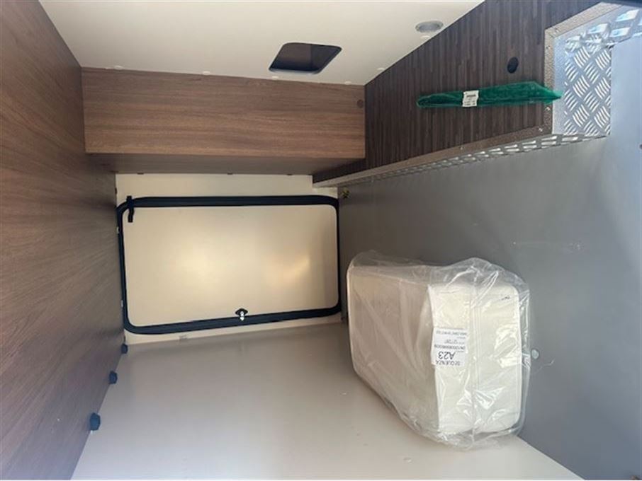 Elnagh Baron 539 Compact NB