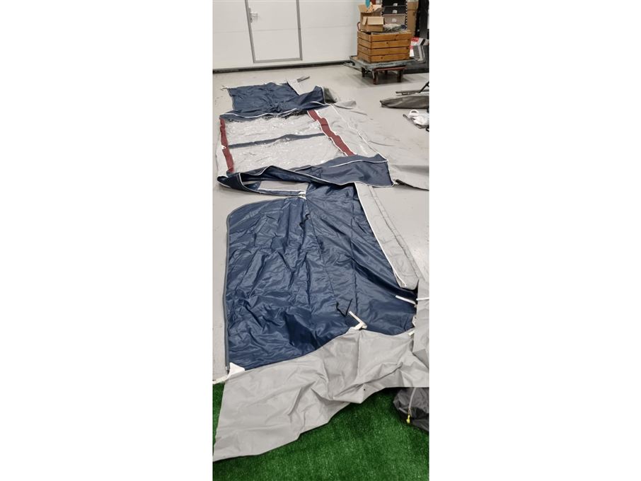 Isabella Isabella Winter