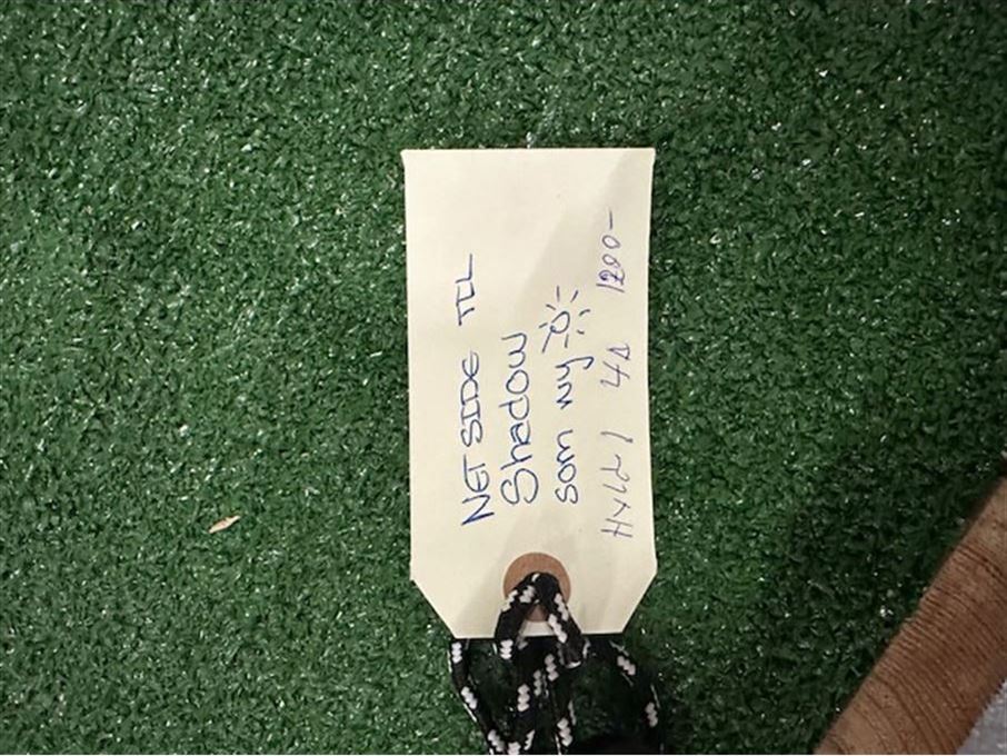 Isabella Shadow Side