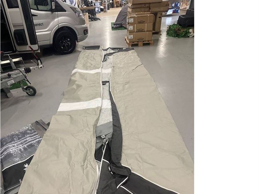 Isabella Penta Etna 1025