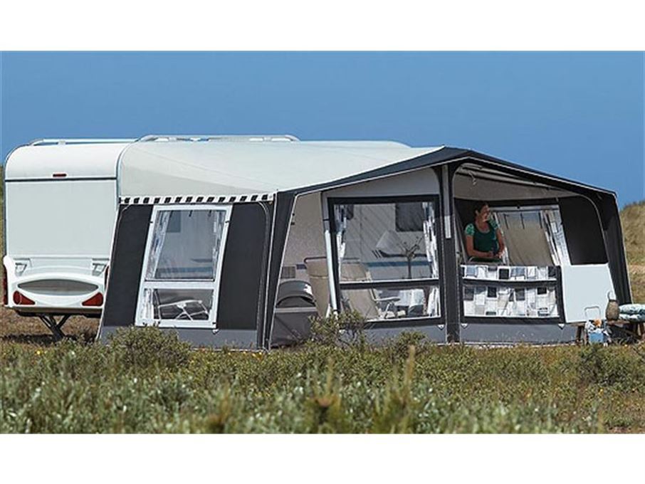 Isabella Commondore Concept 1050