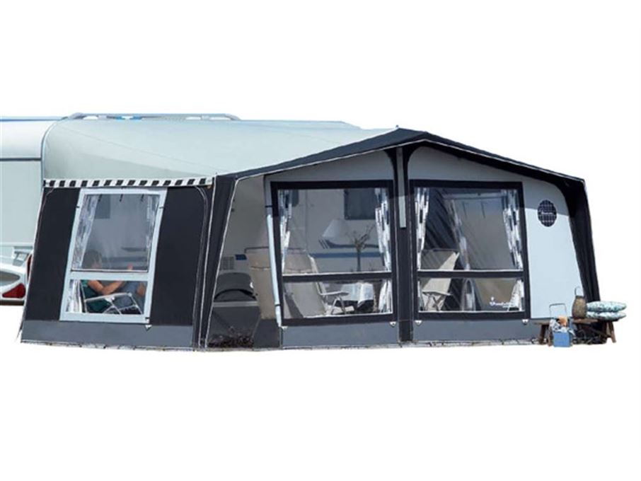 Isabella Commondore Concept 1050