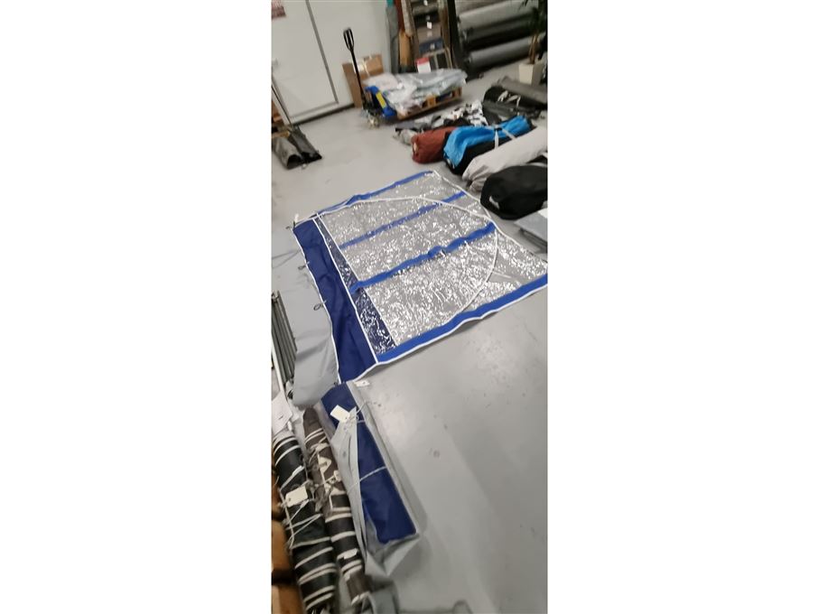 - - - Sider til solsejl