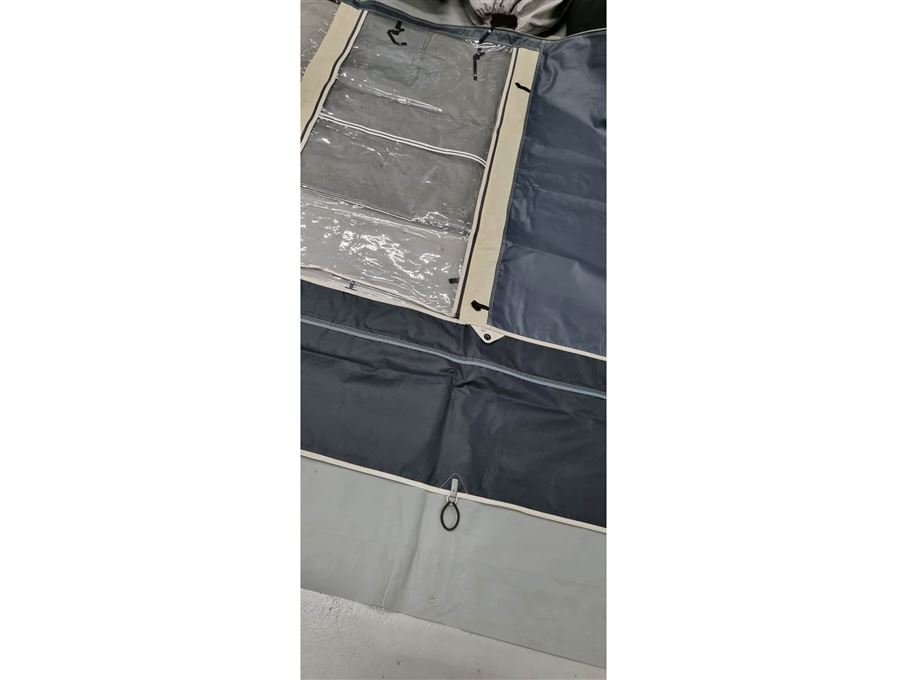 - - - Front til Ventura300 A1025