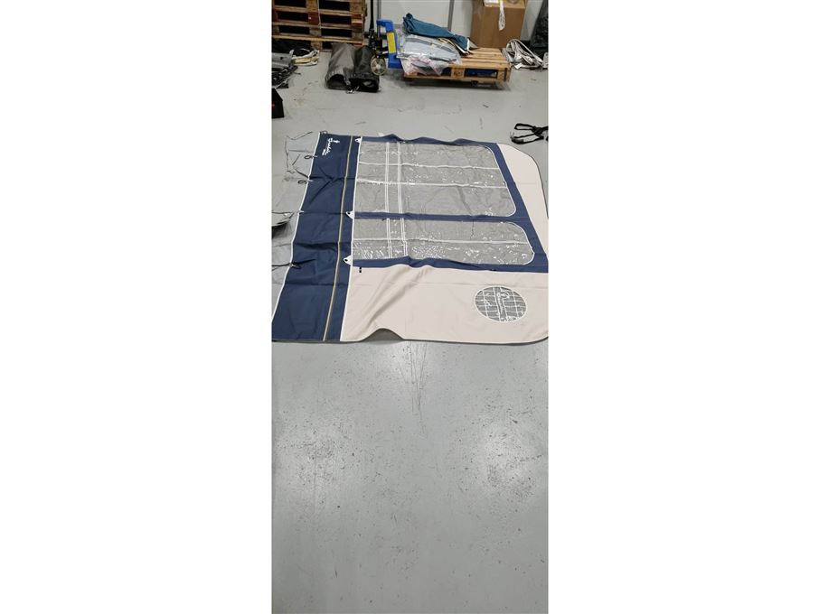 Isabella Front til Commondore