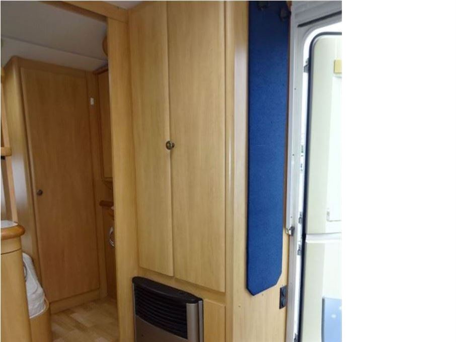 Hobby De Luxe Easy 460 UFe