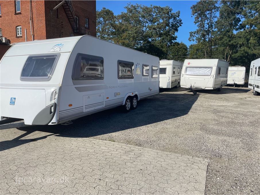 Knaus Nordic Plus Royale 750