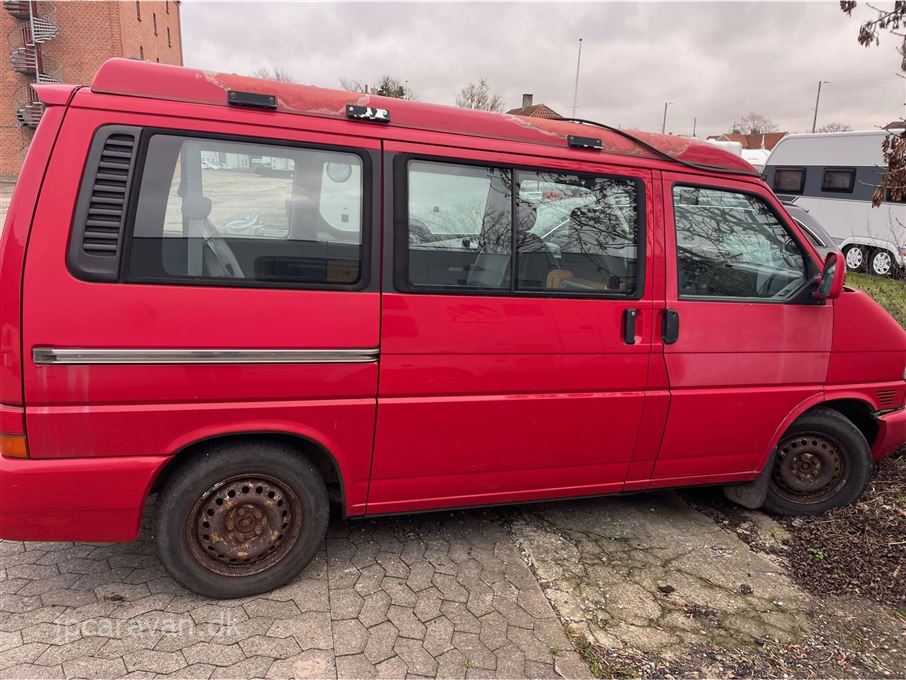 VW Caravelle