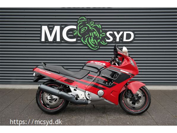 Honda CBR 1000 F