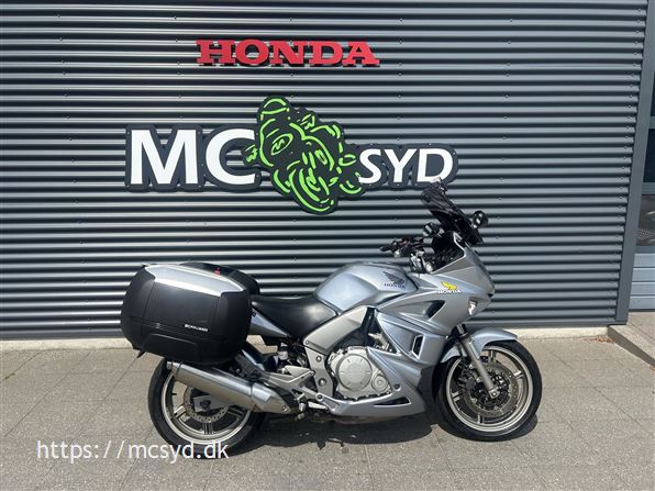 Honda CBF 1000