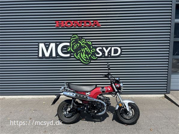 Honda ST 125 DAX