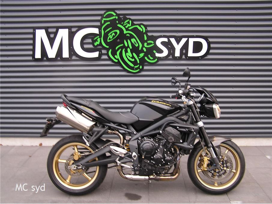 Triumph Street Triple R