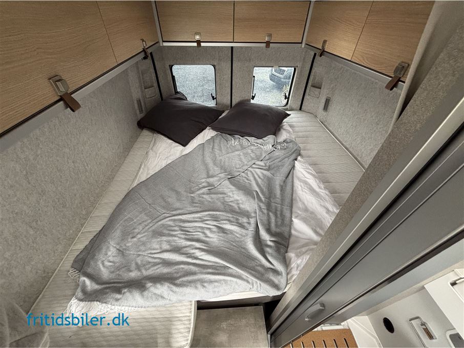 Hymer Yosemite