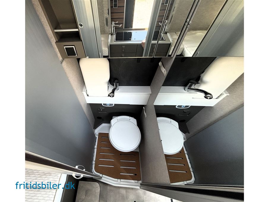Hymer 140 Hk Ayers Rock