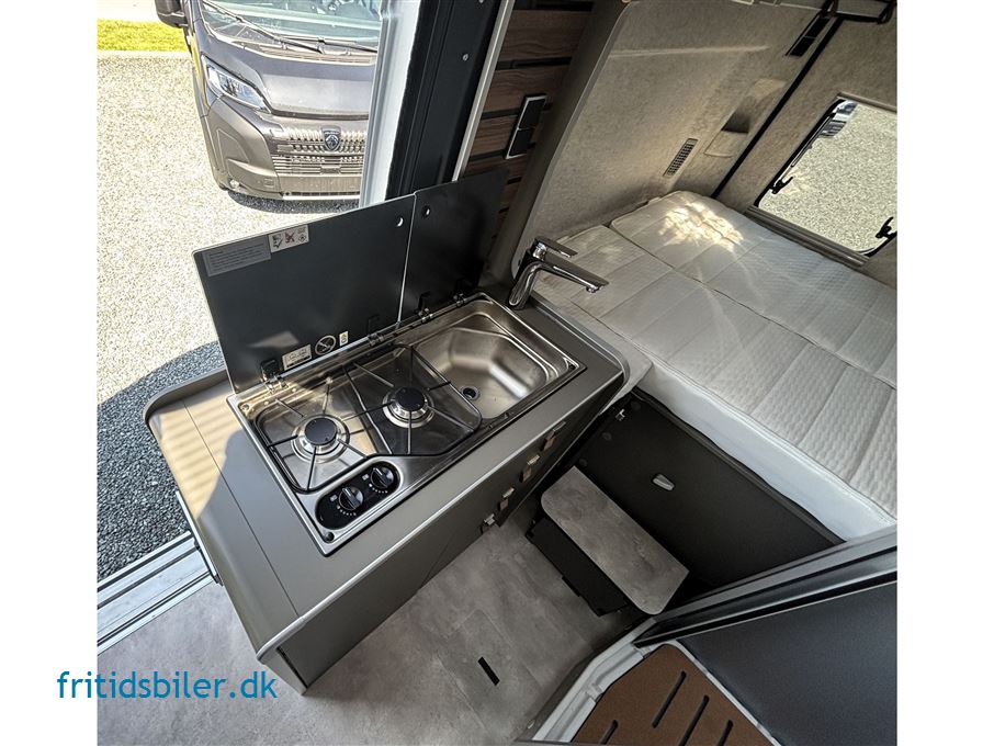 Hymer 140 Hk Ayers Rock