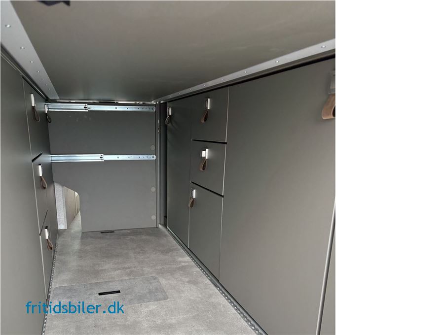 Hymer Yellowstone  140 Hk