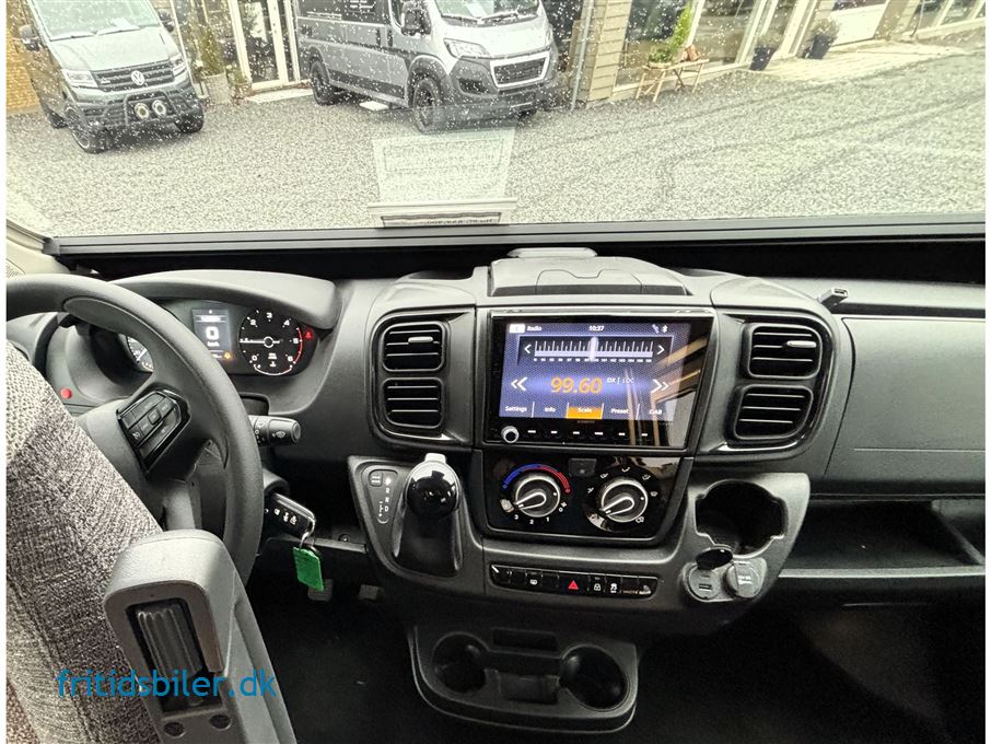 Bravia 636 140 Hk Aut. gear