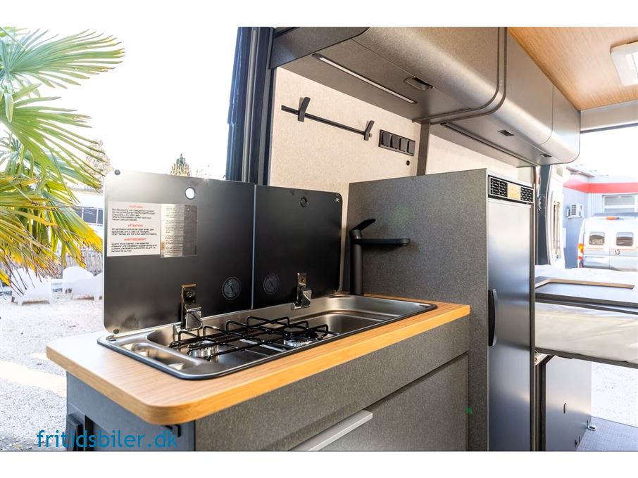 Hymer Redwood 600 Explorer 140 Hk