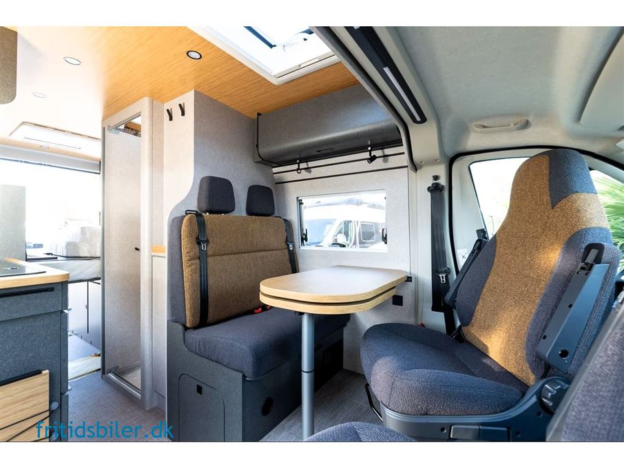 Hymer Redwood 600 Explorer 140 Hk