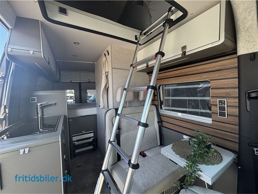 Hymer Grand Canyon S