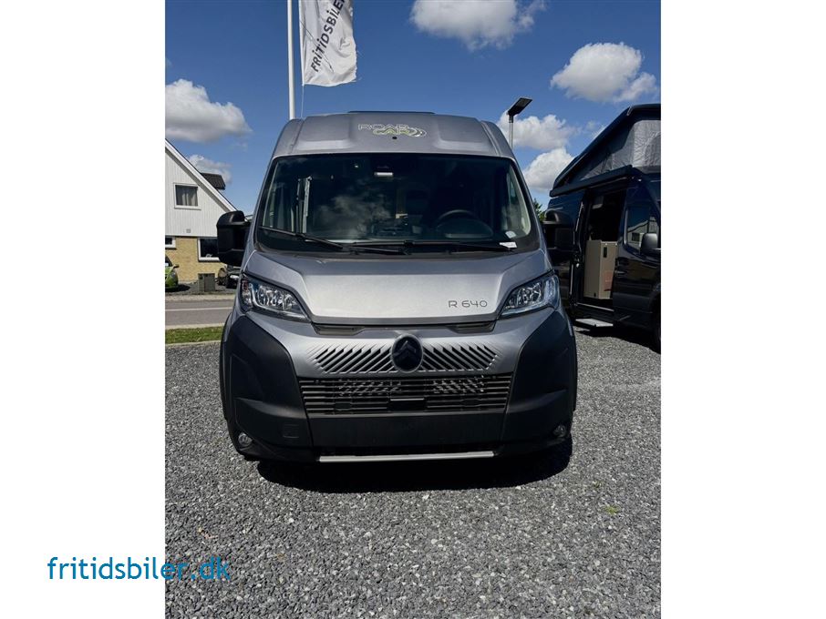 RoadCar R 640