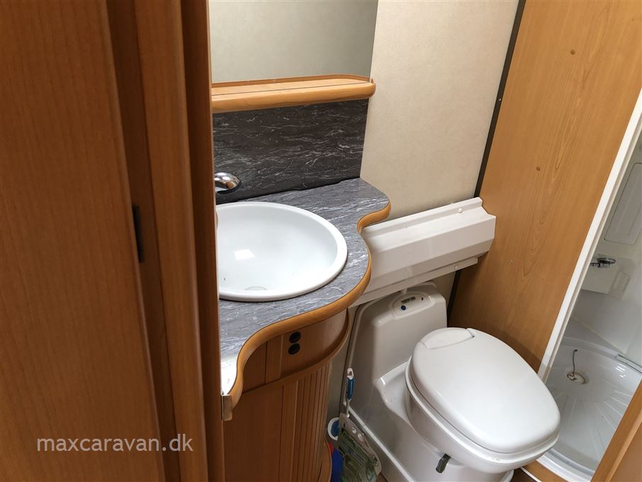 Kabe Royal 610 DXL KS