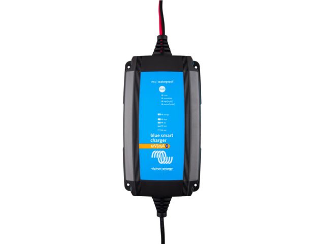 Batterilader "Victron BlueSmart IP65 12V/25A