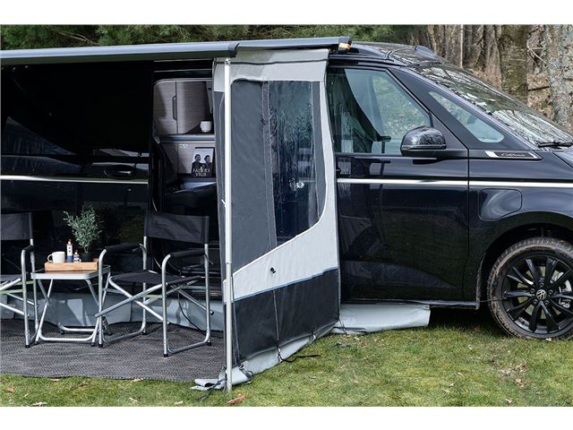 Isabella Van Side Højre