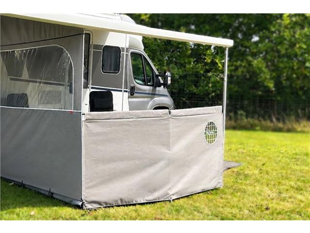 Isabella Fellow Windbreak