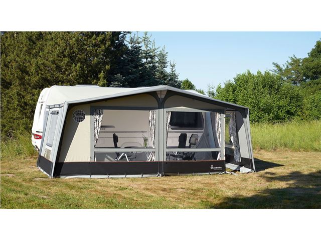 Commodore Dawn A962/G18